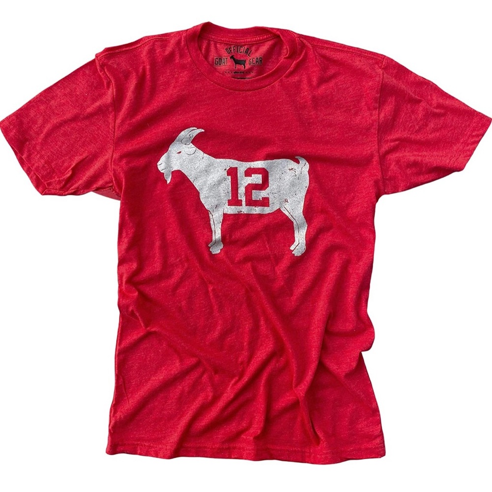 New Official G.O.A.T Gear Tom Brady T-Shirt